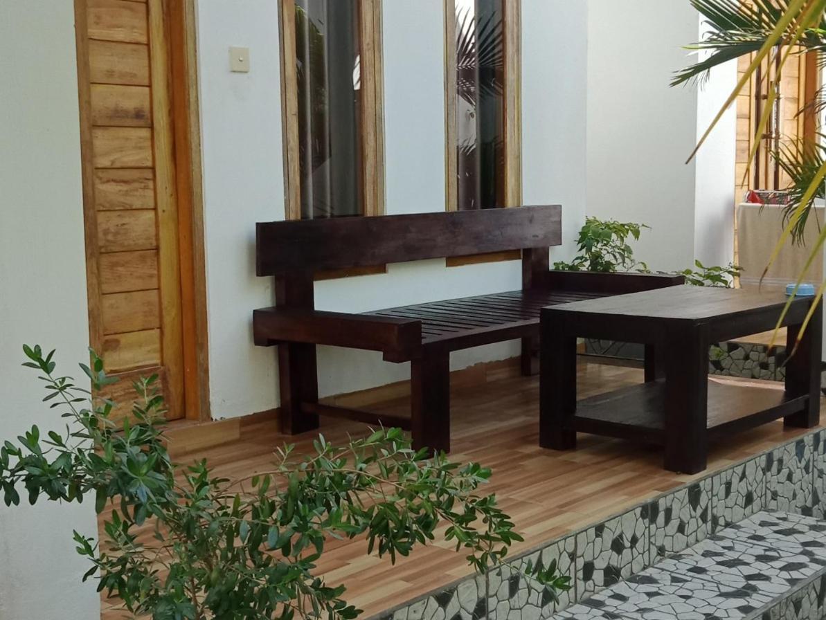Wahyu Masari Homestay Sakti Eksteriør bilde